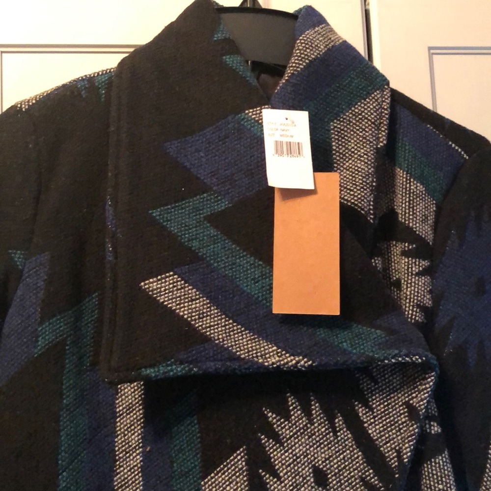 jacket - Picture 2 of 3